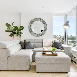Apartment Heart Of Downtown 1 Bd Entire - Pool, Gym, Parking, Office, Ac, Vancouver